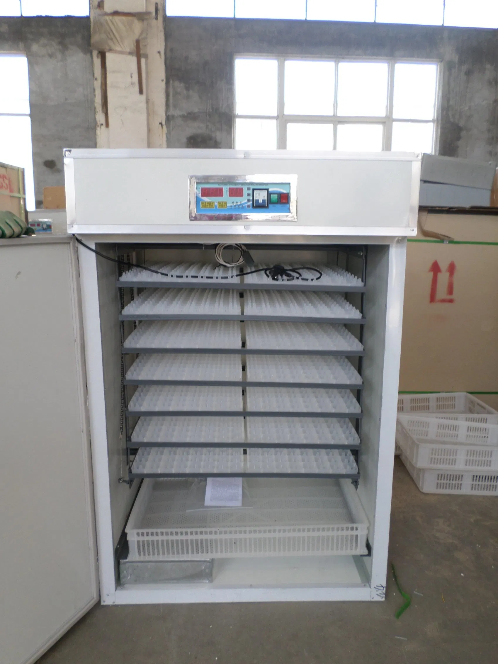 CE Certificate Automatic Commercial Egg Incubators 1056 Egg