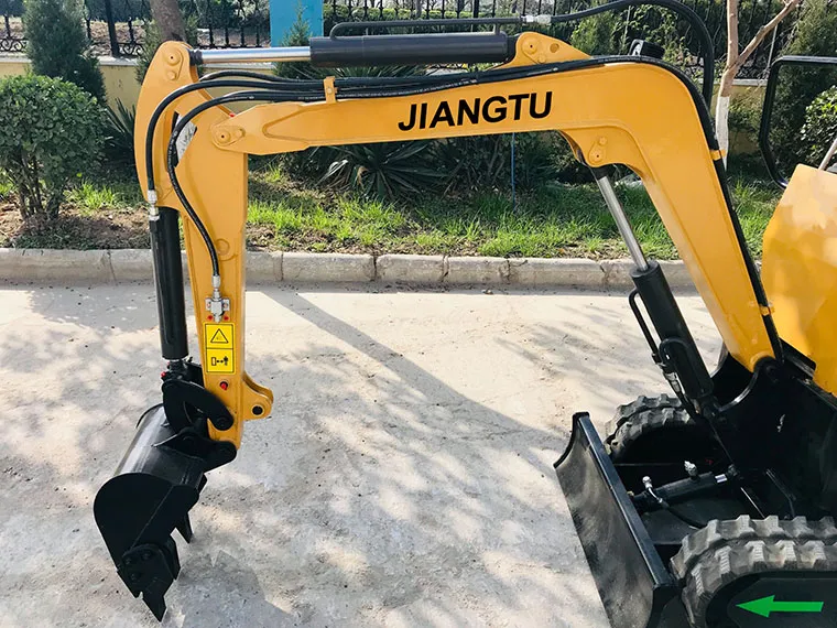 Construction Equipment Small Digger Crawler Mini Excavator with Thumb